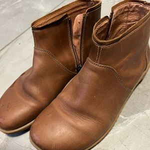 Birkenstock booties women’s 38 brown leather side zip